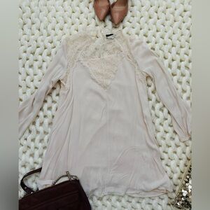 Elegant Cream Lace Dress